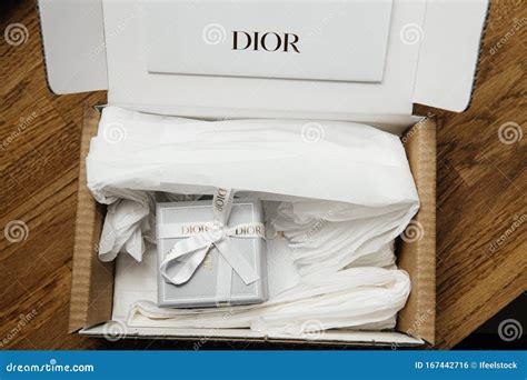 how long is dior shipping|dior shipping time.